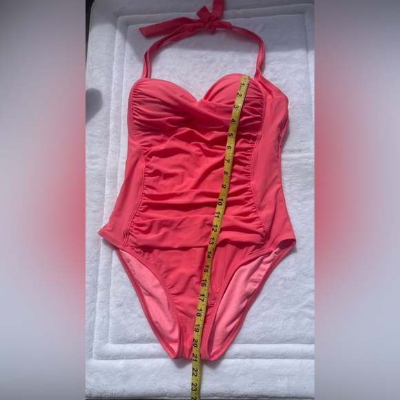 La blanca Vibrant Coral One-Piece Swimsuit beach resort vacation summer size 8 - Picture 10 of 16